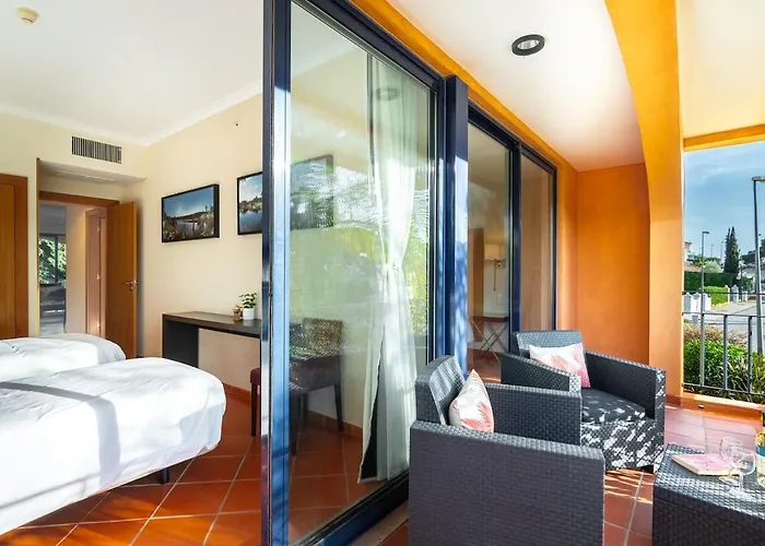 F5 Sol G Pool & Golf In Vilamoura