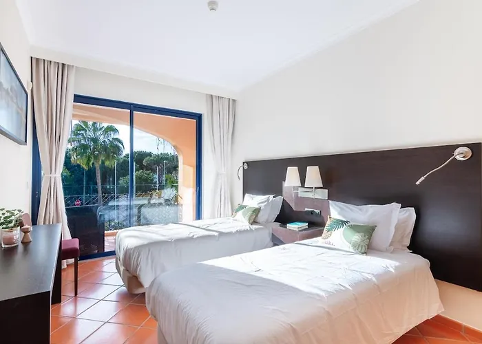 F5 Sol G Pool & Golf In Vilamoura *